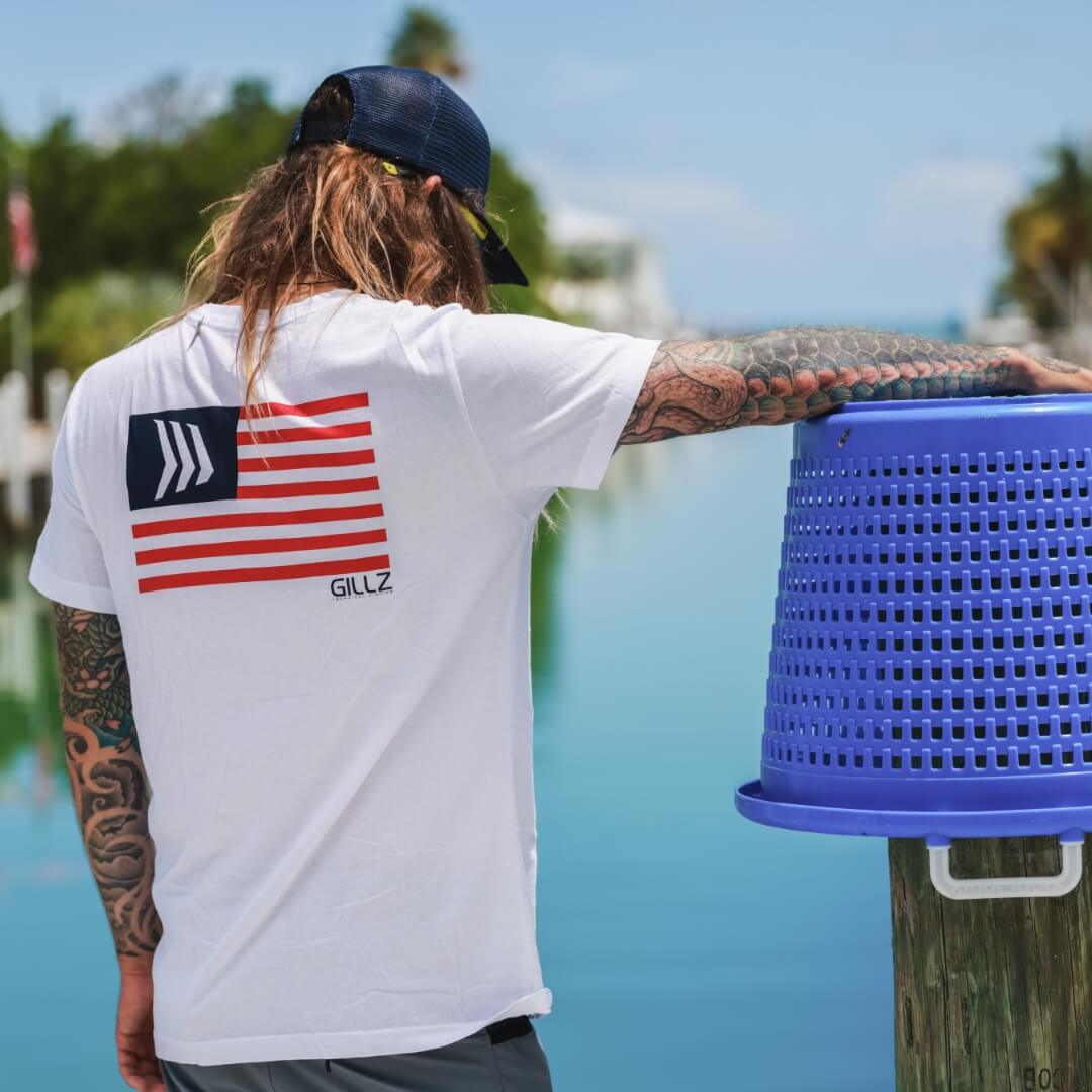 Contender Short Sleeve Graphic Tee "3 Gillz Flag"