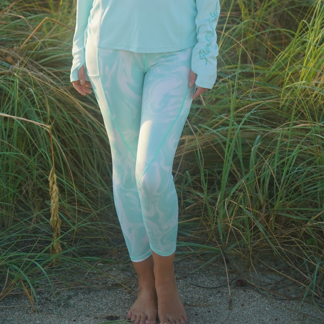 Shoreline UV Capri Legging