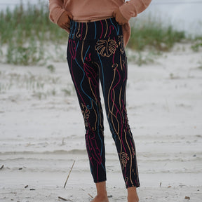 Shoreline Leggings "Tropical Lines"